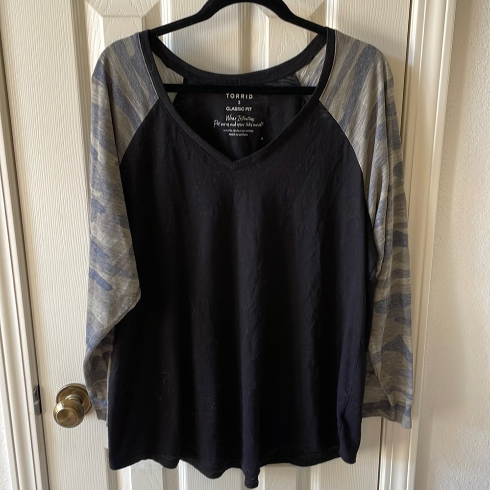Torrid shirt